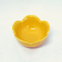 Small Dish Yellow Ume 8.7cm