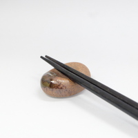 1T0140 Chopstick rest